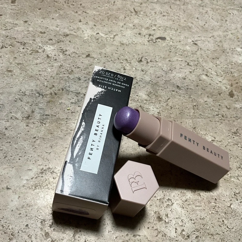 Fenty Beauty Match Stix Shimmer Skinstick - unicorn - Picture 3 of 5